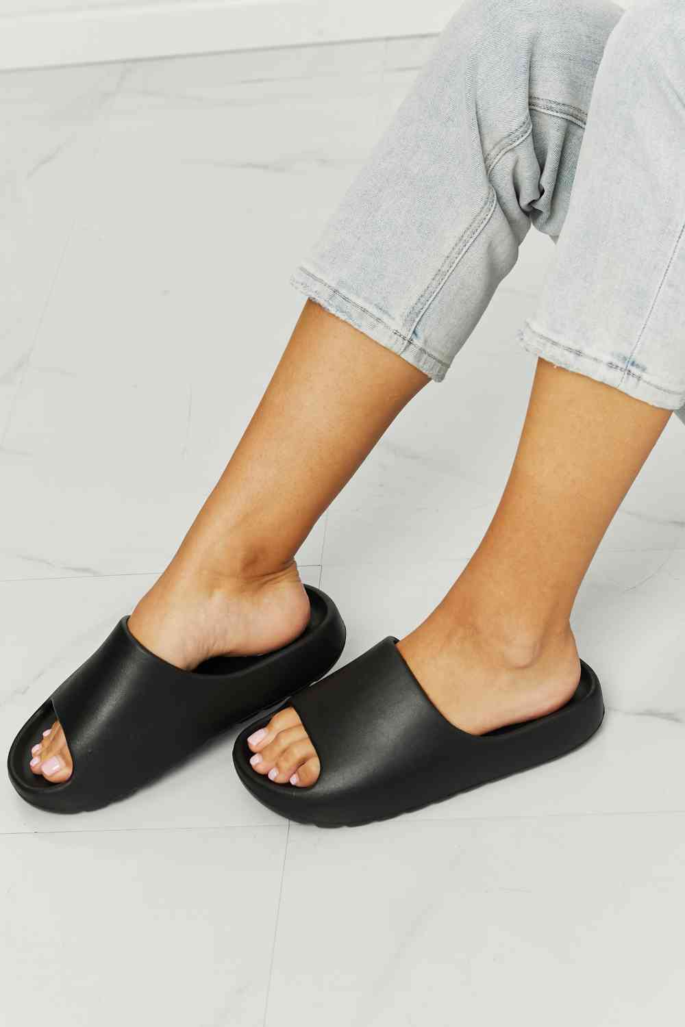 Comfort Zone Slides in Black