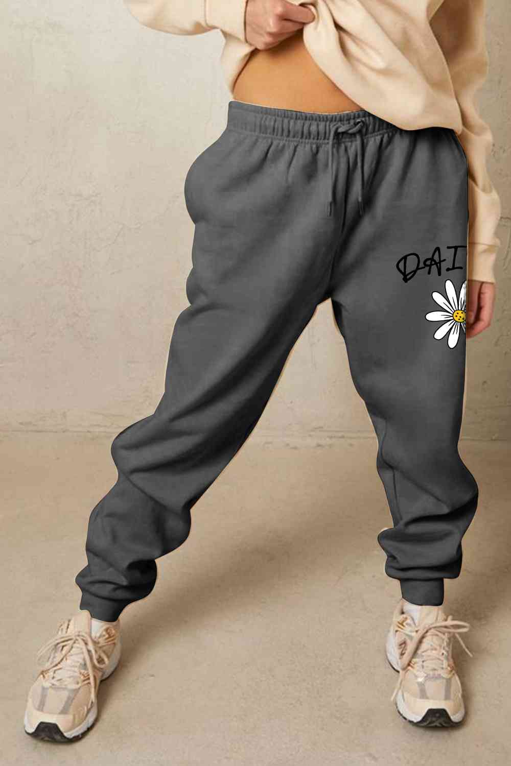 Drawstring DAISY Graphic Sweatpants