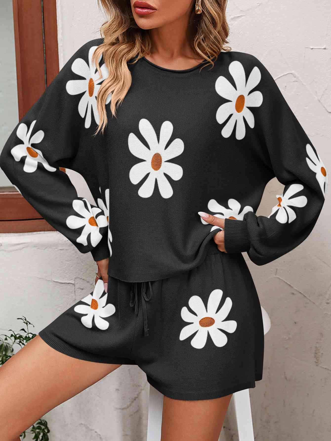 Floral Print Raglan Sleeve Knit Top and Tie Front Sweater Shorts Set