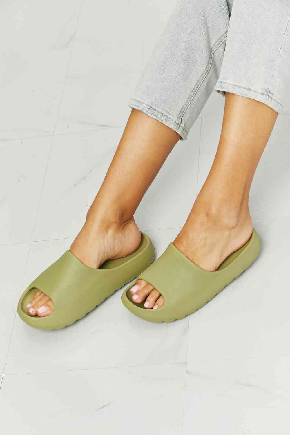 Comfort Zone Slides in Green